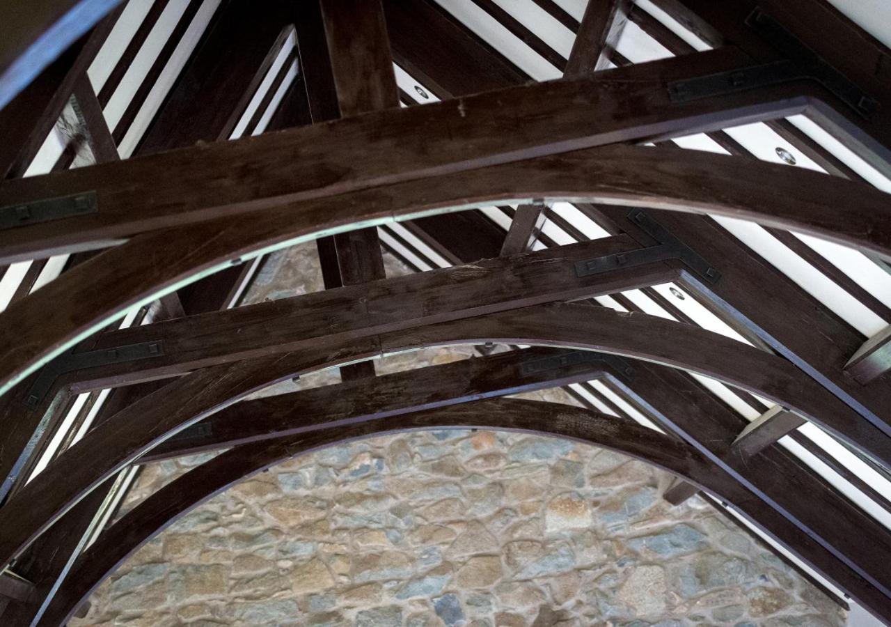 St Aelrhiws Church Luaran gambar